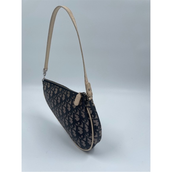 Dior Vintage Saddle Bag - Picture 7 of 10